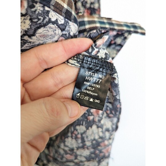 POL Shirt Womens Small Black Floral Tiered Button Up Boho Cottagecore Blouse - Picture 10 of 13